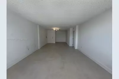 245 18th St #805, Miami Beach, FL 33139 - Photo 31