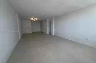 245 18th St, Miami Beach, FL 33139 - Photo 13