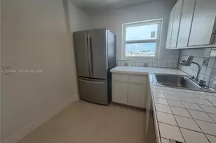 245 18th St, Miami Beach, FL 33139 - Photo 29