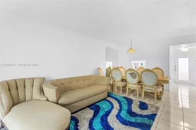 7891 N Sunrise Lakes Dr #305, Sunrise, FL 33322 - Photo 13