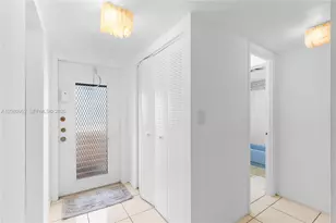 7891 N Sunrise Lakes Dr, Sunrise, FL 33322 - Photo 15