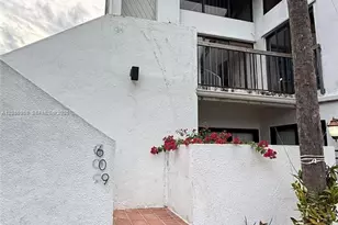 8271 SW 157th Ave, Miami, FL 33193 - Photo 7