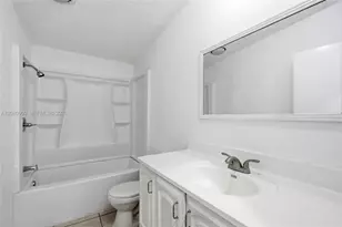 19800 SW 180th Ave, Miami, FL 33187 - Photo 19