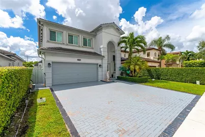 15740 SW 141st St, Miami, FL 33196 - Photo 3