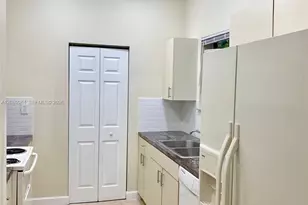 2536 NE 41st Ave, Homestead, FL 33033 - Photo 5
