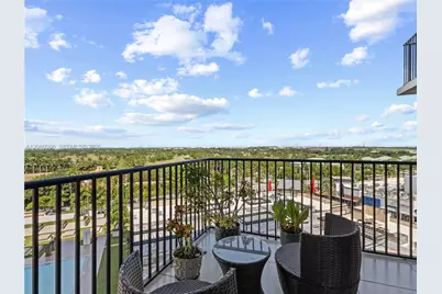 5252 NW 85th Ave #808, Doral, FL 33166 - Photo 1
