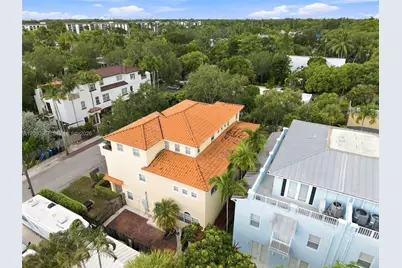 913 SW 8th St #2, Fort Lauderdale, FL 33315 - Photo 41