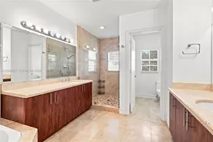 913 SW 8th St, Fort Lauderdale, FL 33315 - Photo 17