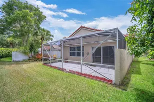 17002 NW 10th St, Pembroke Pines, FL 33028 - Photo 21