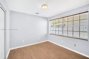 17002 NW 10th St, Pembroke Pines, FL 33028 - Photo 15