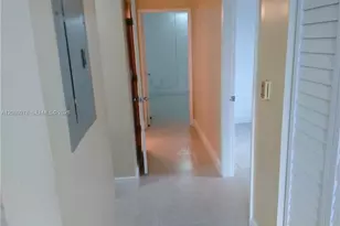 5091 NW 7th St, Miami, FL 33126 - Photo 13