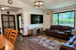 635 NE 3rd St, Dania Beach, FL 33004 - Photo 17