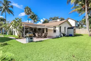 635 NE 3rd St, Dania Beach, FL 33004 - Photo 49