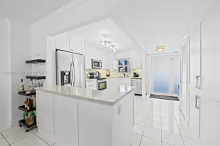 328 N Ocean Blvd, Pompano Beach, FL 33062 - Photo 7