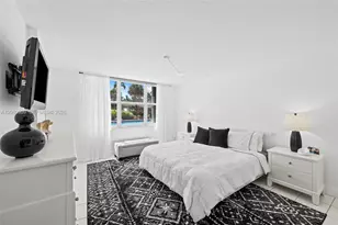 328 N Ocean Blvd, Pompano Beach, FL 33062 - Photo 17