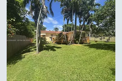 156 NW 88th St, El Portal, FL 33150 - Photo 15