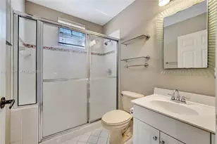 3892 Falcon Ridge Cir, Weston, FL 33331 - Photo 17