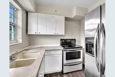 1451 NE 170th St #201A, North Miami Beach, FL 33162 - Photo 3