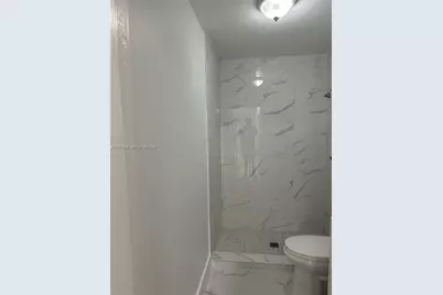 324 E 34th #1, Hialeah, FL 33013 - Photo 9