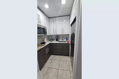 10271 SW 72nd St #D-103, Miami, FL 33173 - Photo 5