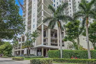 10 SW South River Dr, Miami, FL 33130 - Photo 1