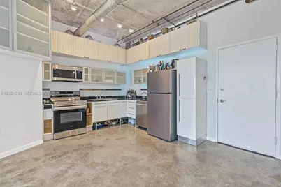 10 SW South River Dr #1106, Miami, FL 33130 - Photo 5