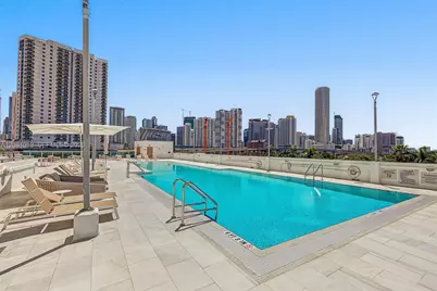 10 SW South River Dr #1106, Miami, FL 33130 - Photo 25