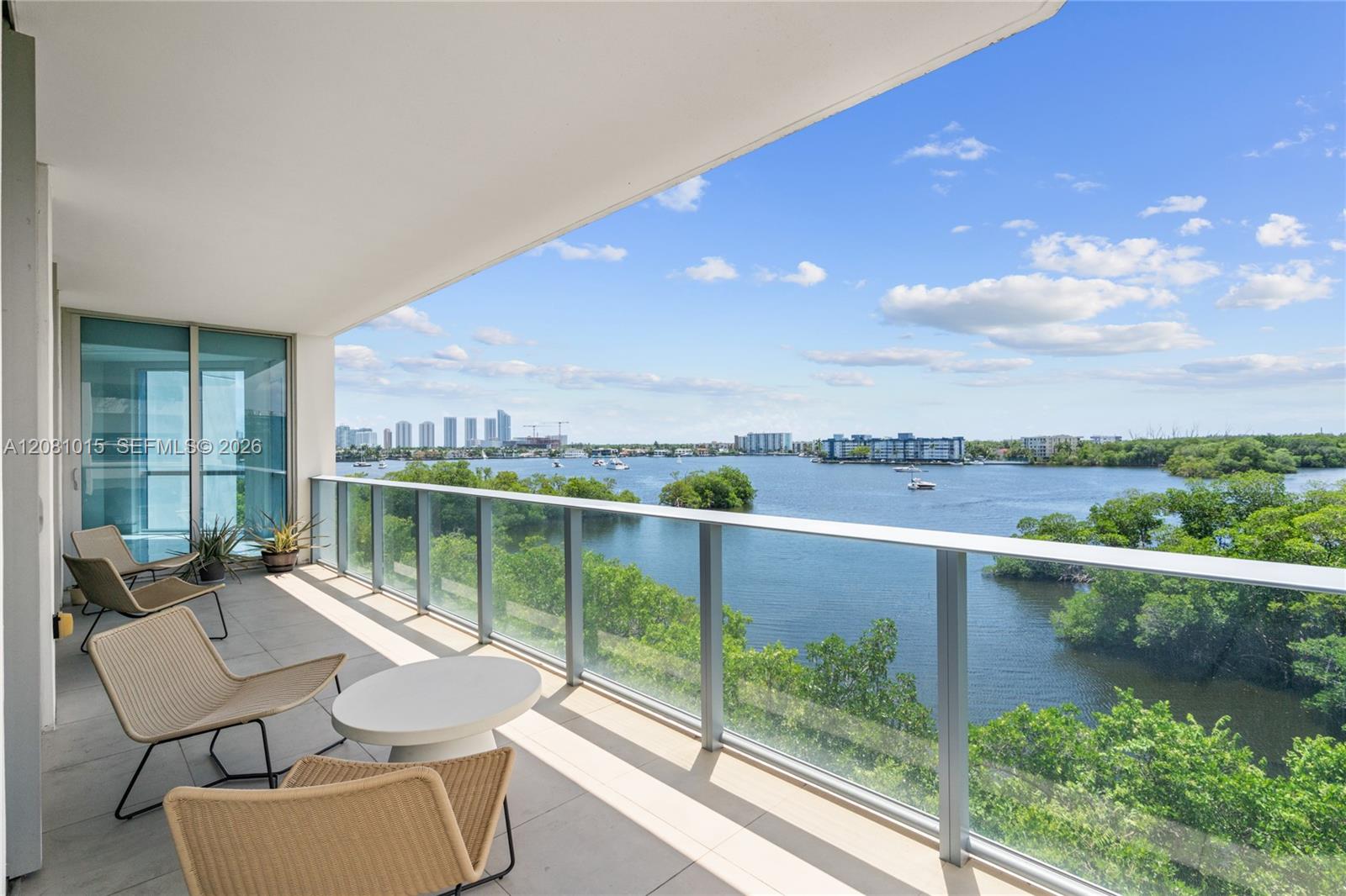 17111 Biscayne Blvd #402 - 17111 Biscayne Blvd #402, North Miami Beach, FL 33160 Luxury Property | Jose Angel Pina