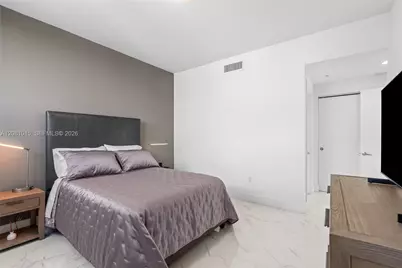 17111 Biscayne Blvd #402, North Miami Beach, FL 33160 - Photo 45