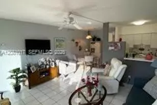 925 SW 11th Ave, Hallandale Beach, FL 33009 - Photo 5