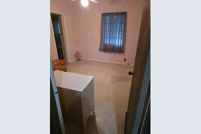 921 NE 163rd St, North Miami Beach, FL 33162 - Photo 9