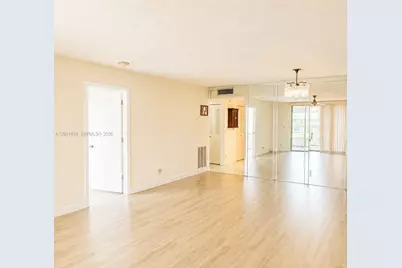 14575 Bonaire Blvd #204, Delray Beach, FL 33446 - Photo 9