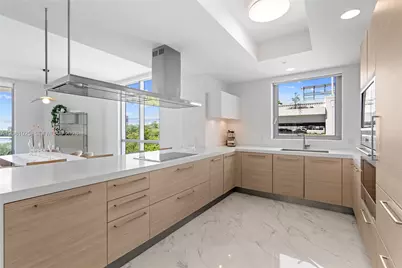 17111 Biscayne Blvd #402, North Miami Beach, FL 33160 - Photo 17