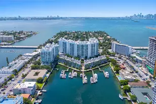 7918 Harbor Island Dr, North Bay Village, FL 33141 - Photo 39