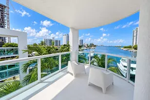 7918 Harbor Island Dr, North Bay Village, FL 33141 - Photo 9