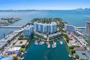 7918 Harbor Island Dr, North Bay Village, FL 33141 - Photo 1