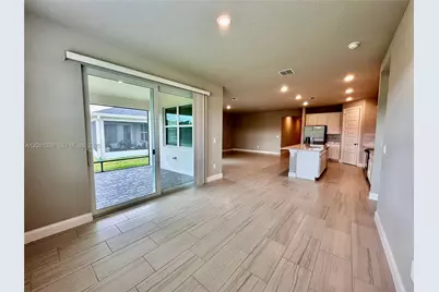 9035 Dahlia Cir #9035, Port Saint Lucie, FL 34986 - Photo 15