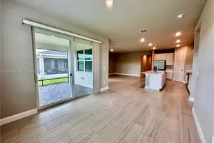 9035 Dahlia Cir, Port Saint Lucie, FL 34986 - Photo 15