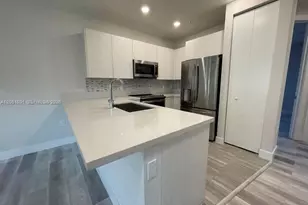 10229 NW 64th Terrace, Doral, FL 33178 - Photo 3