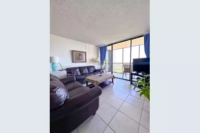 20335 W Country Club Dr #2302, Aventura, FL 33180 - Photo 3