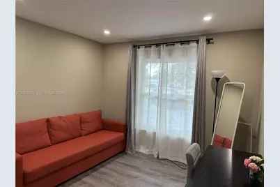 8203 NW 37th St, Coral Springs, FL 33065 - Photo 11