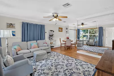 4554 NW 16th Ave, Tamarac, FL 33309 - Photo 3