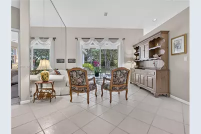 3098 Lakewood Cir, Weston, FL 33332 - Photo 13