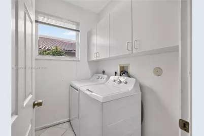 3098 Lakewood Cir, Weston, FL 33332 - Photo 53