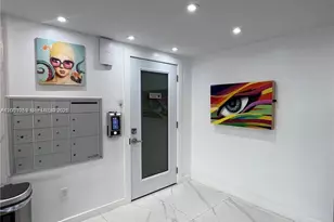 720 Collins Ave, Miami Beach, FL 33139 - Photo 29