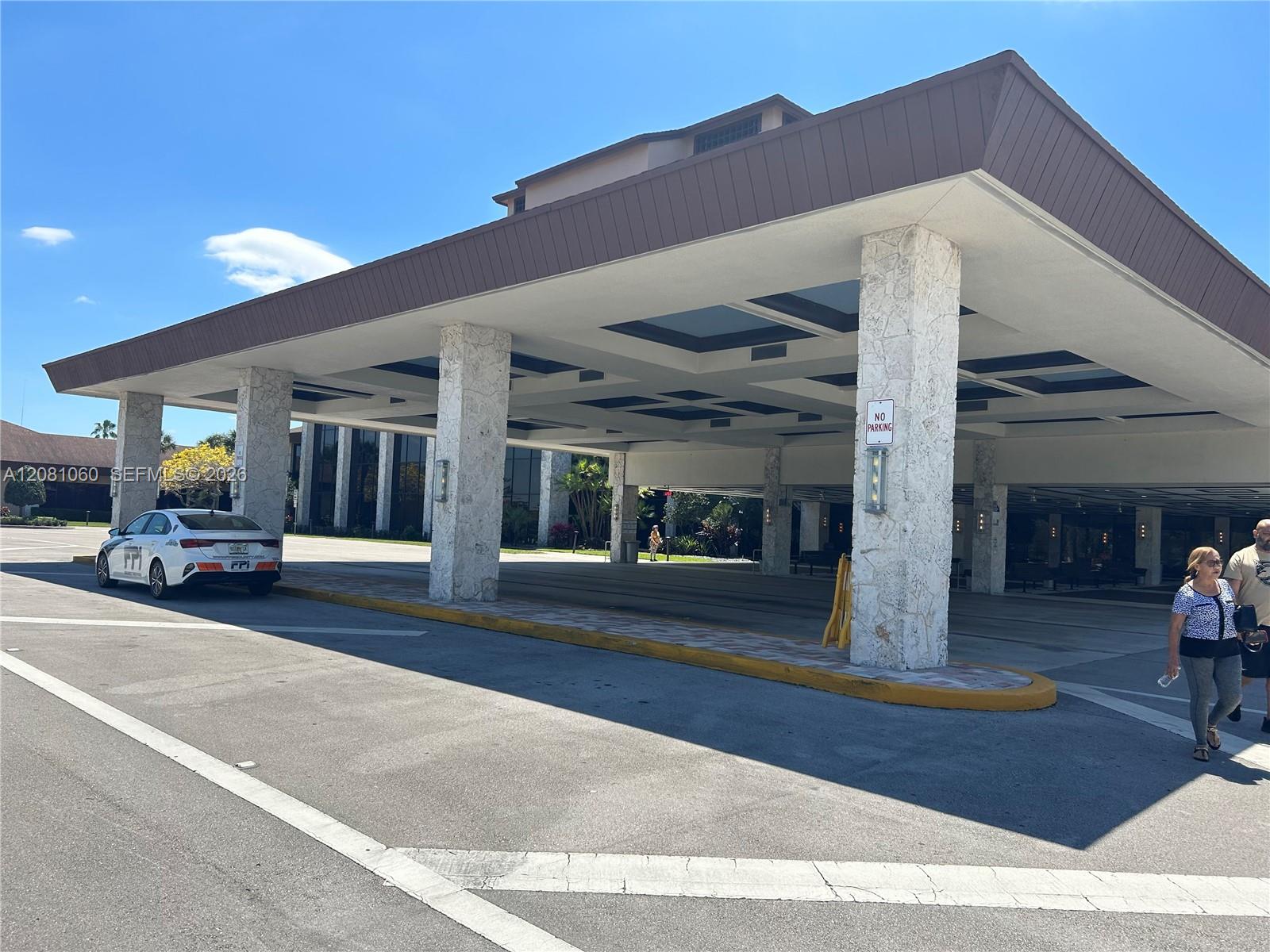 100 SW 132nd Way #305K - 100 SW 132nd Way #305K, Pembroke Pines, FL 33027 Luxury Property | Jose Angel Pina