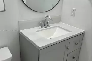 100 SW 132nd Way, Pembroke Pines, FL 33027 - Photo 11