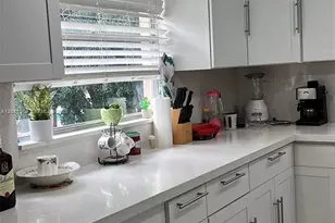 100 SW 132nd Way, Pembroke Pines, FL 33027 - Photo 13