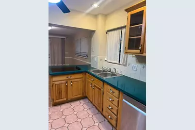 711 SW 9th Ave, Fort Lauderdale, FL 33315 - Photo 5