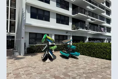 10101 E Bay Harbor Dr #401, Bay Harbor Islands, FL 33154 - Photo 23